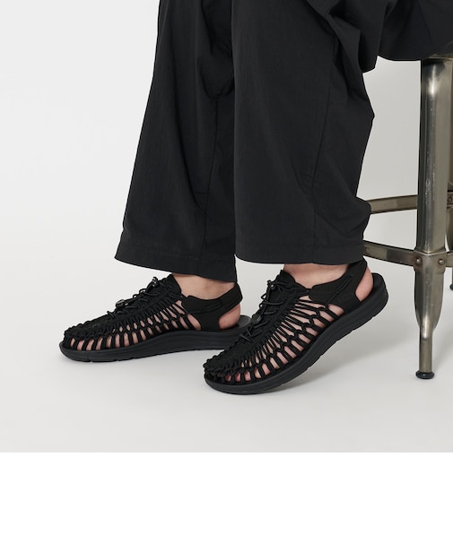 <KEEN> ユニーク サンダル