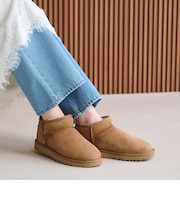 <UGG>クラッシック ウルトラミニ ブーツ