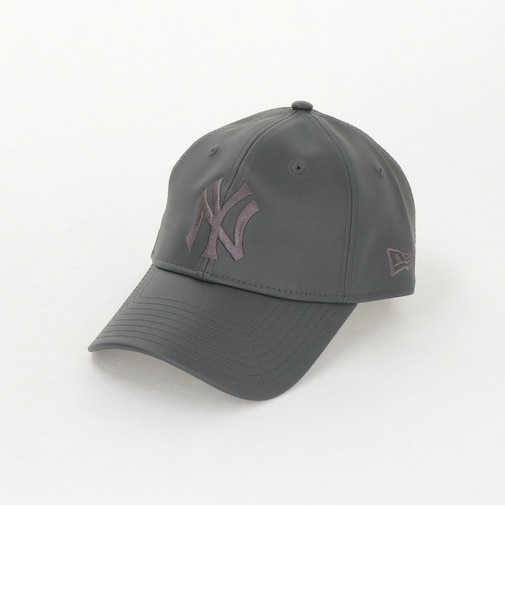 【別注】<NEW ERA>9TWENTY レザーライク キャップ