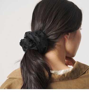 【WEB限定】ドット チュール シュシュ