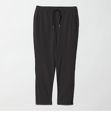 【WEB限定】JUST fit Kn/T テック ジョガーパンツ