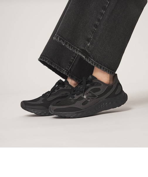 <New Balance>フレッシュフォーム アリシ ティラルクス スニーカー