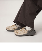 【WEB限定】<crocs>クラフテッド ポニー ヘア クロッグ サンダル