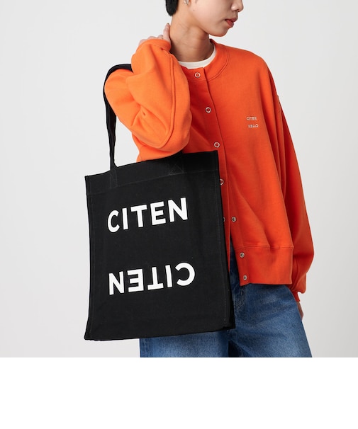 ＜CITEN＞ロゴ ステートメント プリントバッグ