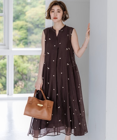 【褒められワンピ】シアーワッシャー 刺繍 ワンピース