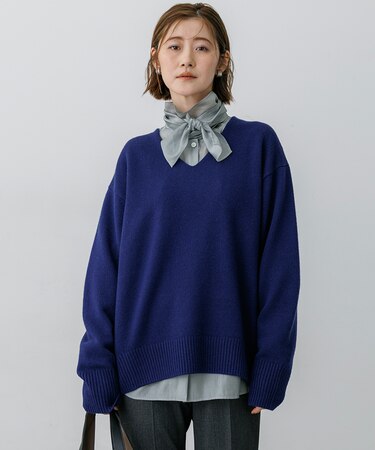 カシミヤブレンド Vネック ニット