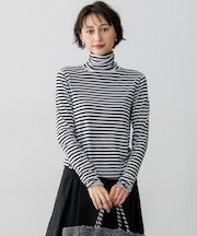【CLASSY.掲載】スムージーコットン タートルネック ニット