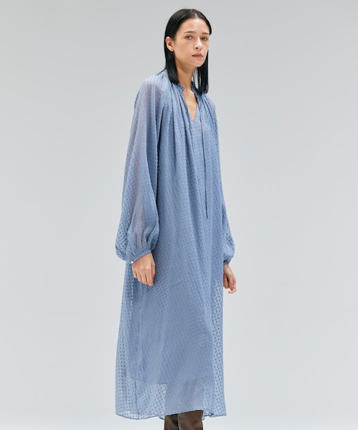 CALLERRY / シルク混ドットギャザーワンピース
