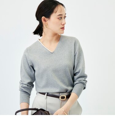 【WEB限定】《手洗い可能》片衿パール総針Vネックプルオーバー