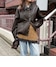 ダークブラウン