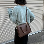 《500mlボトル収納可/通勤にもおすすめ》パイピングスクエアボストンバッグ