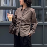 【WEB限定カラーあり】フロントギャザーコンパクトシャツ