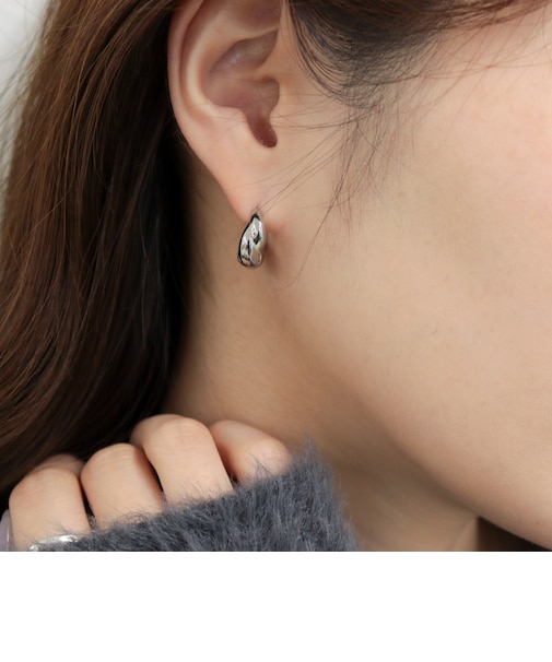 ステンレスねじりワンタッチピアス
