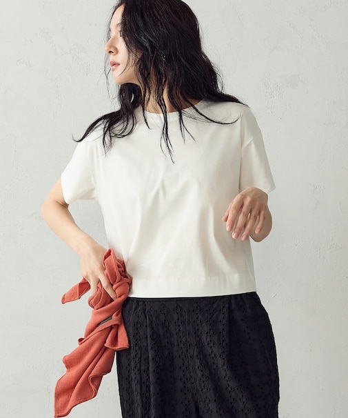 ボックスシルエット クロップド丈Tシャツ