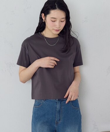 ボックスシルエット クロップド丈Tシャツ