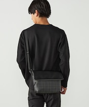 シュリンク型押し＆チェック柄 ショルダーバッグ