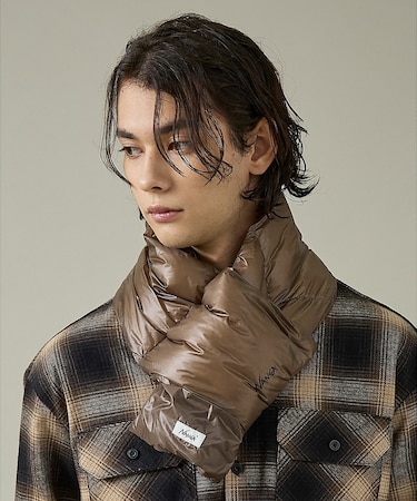 【NANGA/ナンガ】PORTABLE LIGHT DOWN MUFFLER /