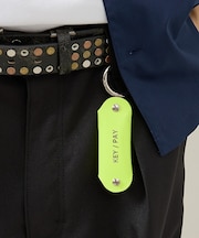 【1/2HALF / ハーフ】 KEY/PAY レザーキーホルダー/ ネオンキー