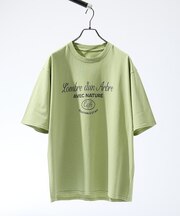 SCENE GRAPHIC ロゴプリントTシャツ / リラックスフィット