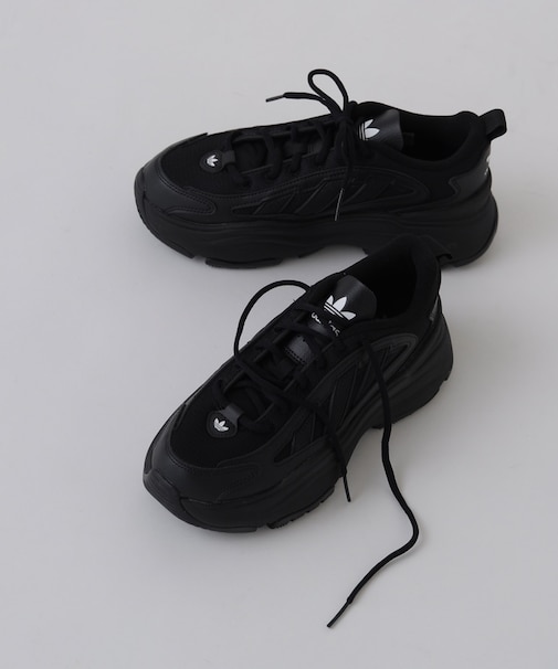 adidas OZGAIA W シューズ