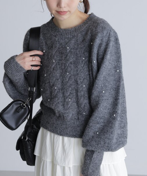 パール付きケーブルショート丈ニット