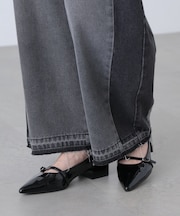 オーバーヒールパンプス