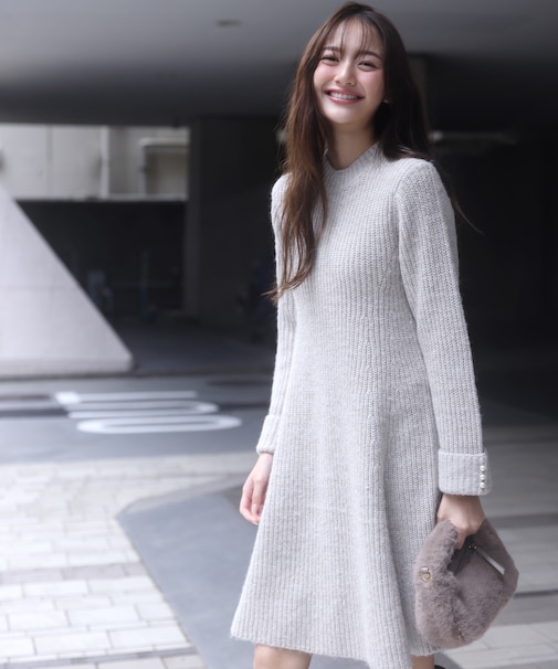 ウールブレンドラメ入りニットミニワンピース　25AW