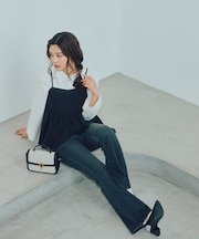 〈a／mie〉フレアースリーブシャツ　26SS