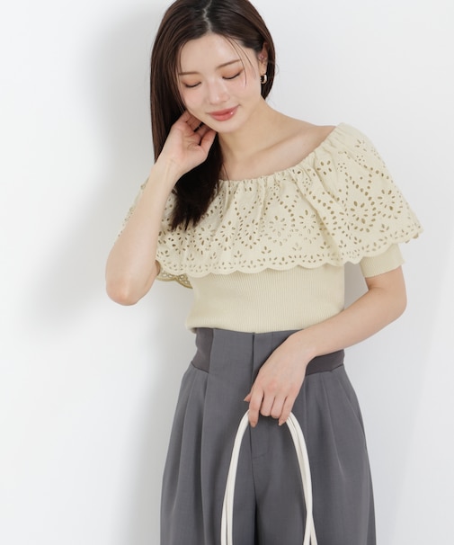 スカラップレースオフショルニット　26SS