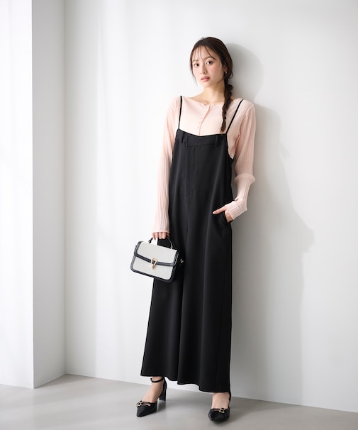 〈a/mie〉バックタックサロペット 26SS