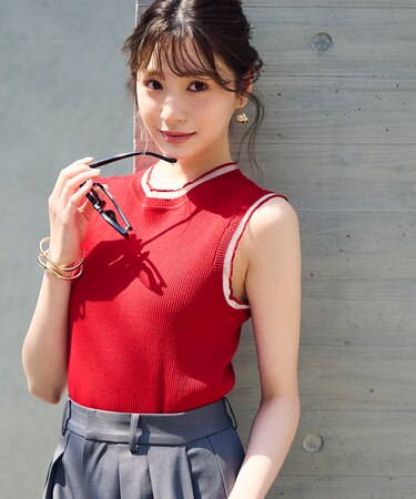 ＜中川紅葉さん着用＞部分シアーノースリーニット
