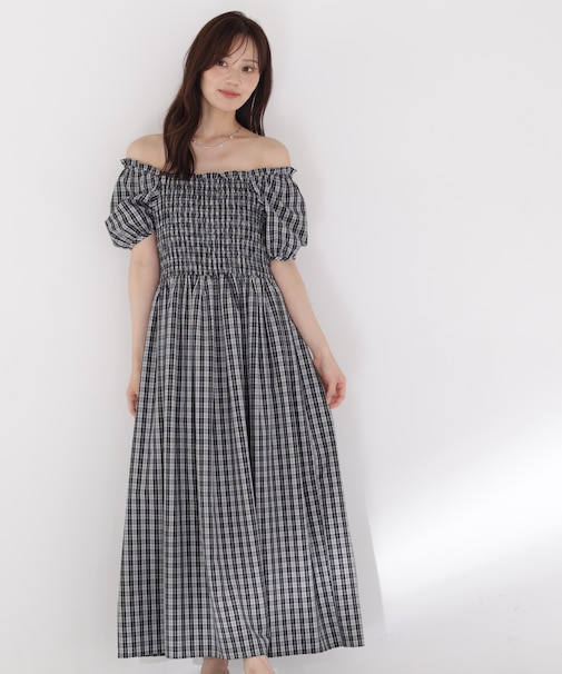 チェック柄シャーリングワンピース