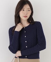 ＜加藤栞さん着用＞＜a／mie＞ケーブルニットカーディガン