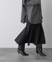 「STEVELOUR」ダンボールシェルスカート