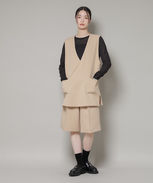 Vネックベスト×ハーフパンツ セットアップ