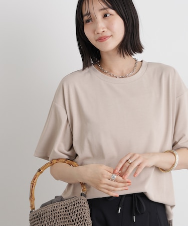 汗隠糸加工&多彩機能カットソー素材 クルーネックトップス