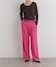 ピンク
