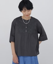 ◆《洗える ／ Good Price》 エンブロイダリードッキングブラウス
