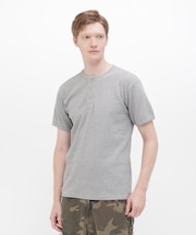 《DAILY／デイリー》MINI WAFFLE HENLEY NECK T-SHIRT