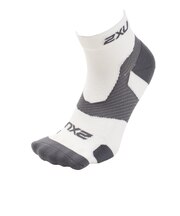 ツー・タイムズ・ユー(2XU)ベクターライトクッション1/4クルー UA5047E-WHT/GRY