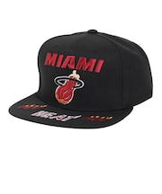 キャップ FRONT LOADED スナップバック Miami Heat HHSS2997-MHEYYPPPBLCK