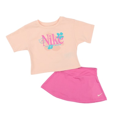 ナイキ（NIKE）ガールズ WILD SCOOTER 半袖Tシャツ スカート 上下セット 26M926-AFN