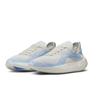ナイキ(NIKE)ランニングシューズ スポーツシューズ フリー 2025 SE IB8138-030