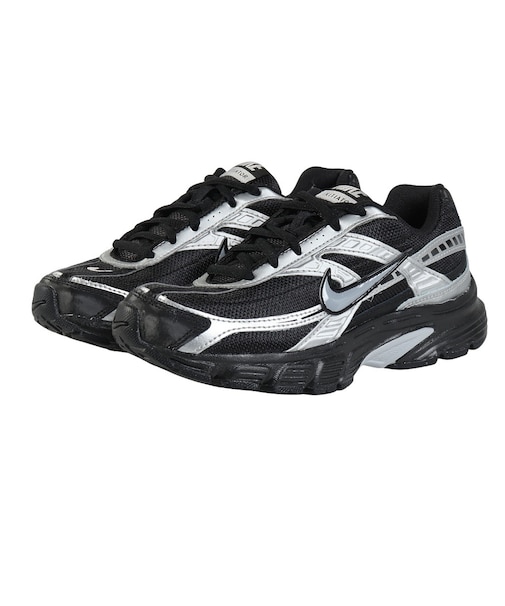 ナイキ(NIKE)スニーカー スポーツシューズ イニシエーター ブラック IO7597-001 カジュアル シューズ