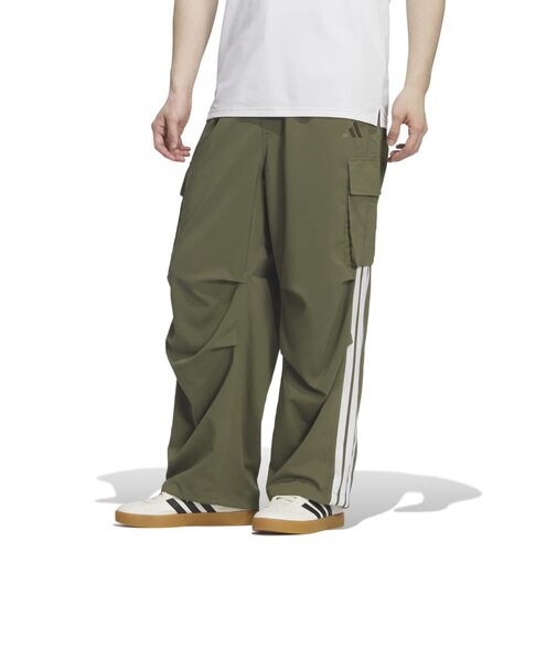 アディダス（adidas）ライト ウーブン カーゴポケット ストレートレッグ パンツ SH181-KQ6924