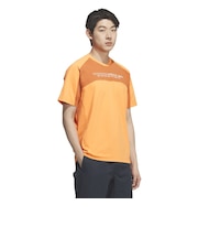 アディダス(adidas)アダプテーション レギュラーフィット カラット 半袖Tシャツ GY778-KF1305