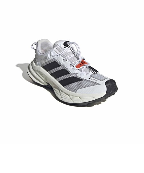 アディダス(adidas)カジュアルシューズ テレックス フリーハイカー SL ゴアテックス ハイキング ホワイト ブラック OQN91-KI5163 カジュ…