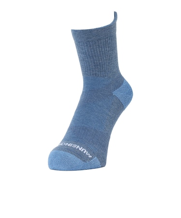 マンシングウエア（MUNSINGWEAR）ミドル丈ソックス MoveSox Arch Spiral MG6FSO06M NV00