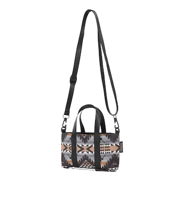 ペンドルトン（PENDLETON）ミニ ショルダーバッグ PDT-000-243040 BLK ブラック 小さめ 斜めがけ ネイティブ柄