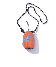 ポーラー(POLER)BOTTLE スリングバッグ 261MCV0096-ORG